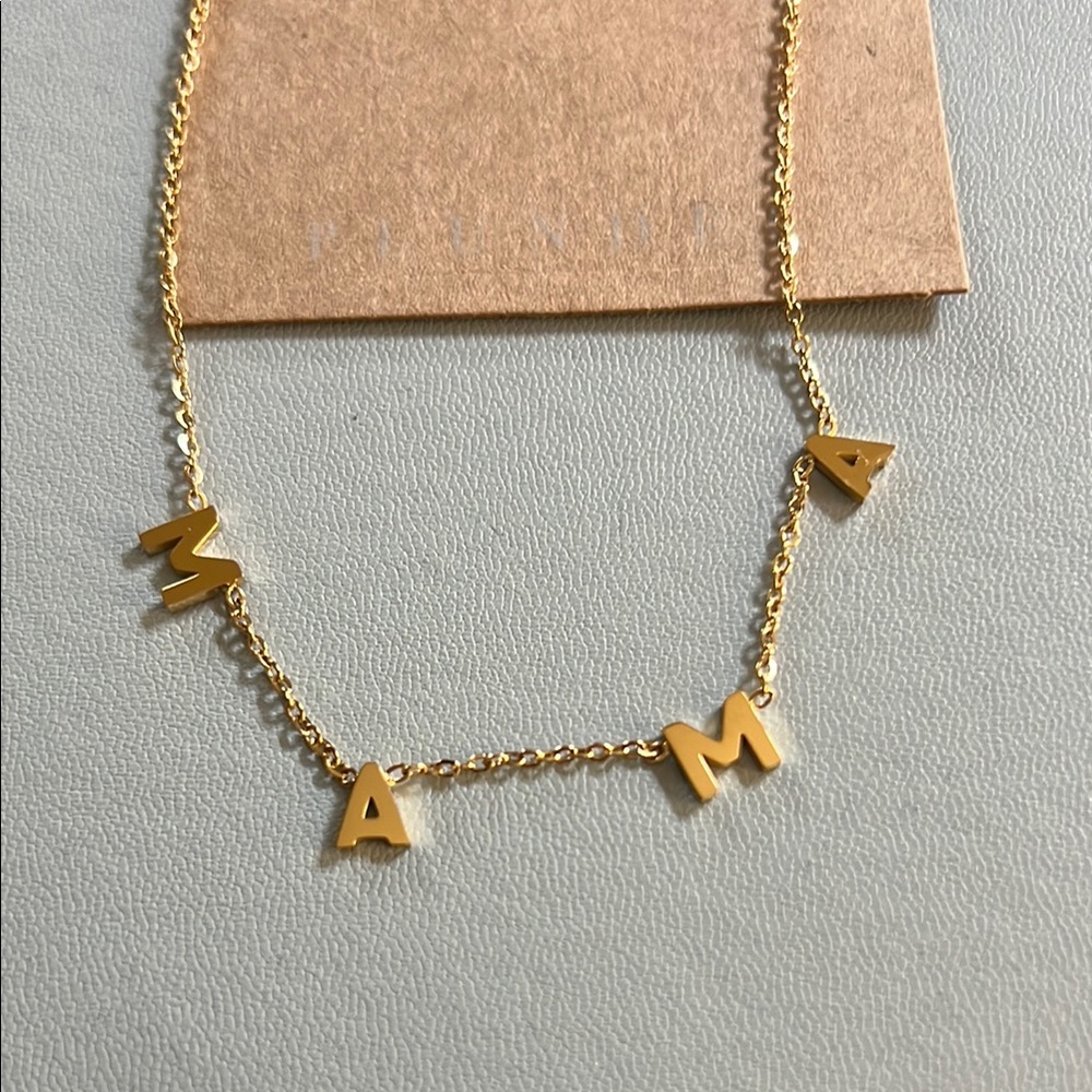 Plunder Gold Necklace Elegant Minimalist Design